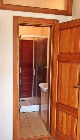 Апартаменты Apartment Under the Maple Клайпеда Апартаменты с видом на сад-4